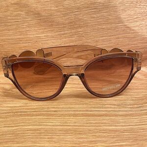 Sunglasses Cat Eye Brown Lucite Side Gold Medallion Coins Eye Protection.